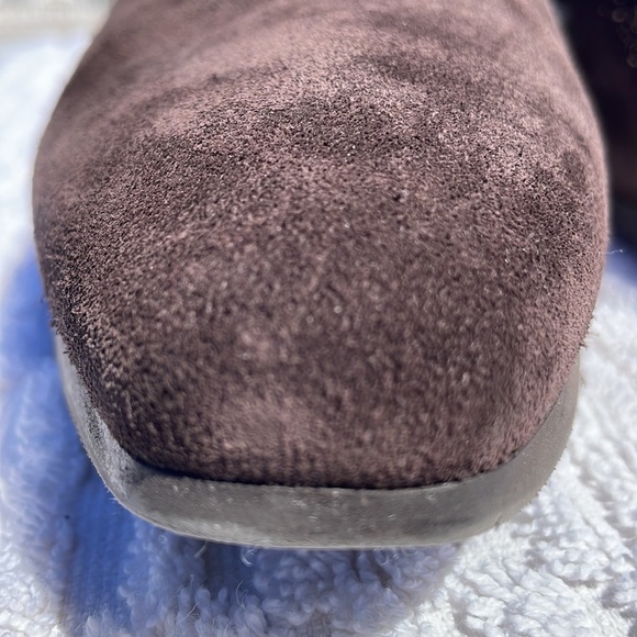 Aquatalia Falco Suede Bootie, 9 1/2 - Picture 9 of 15